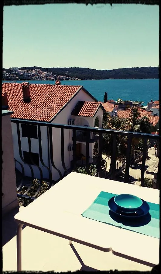 Lu-Do Apartments Trogir